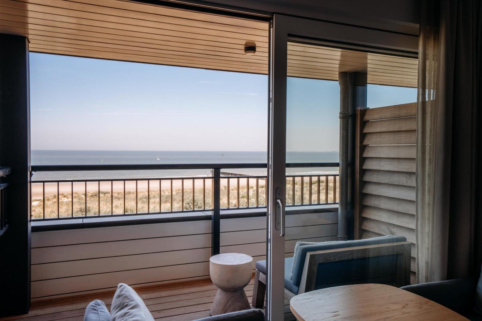 Strandhotel Cadzand Exterior photo