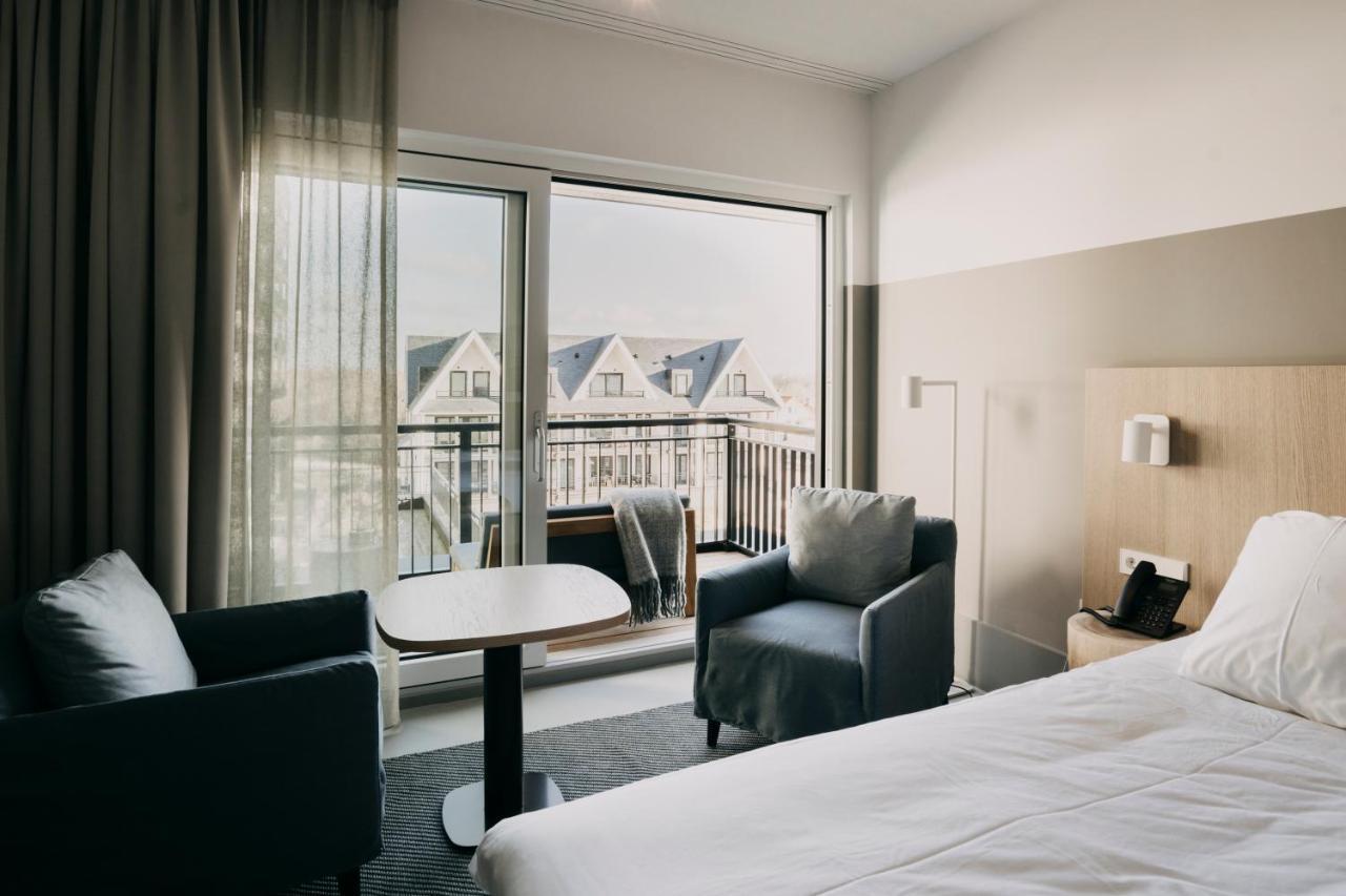 Strandhotel Cadzand Exterior photo